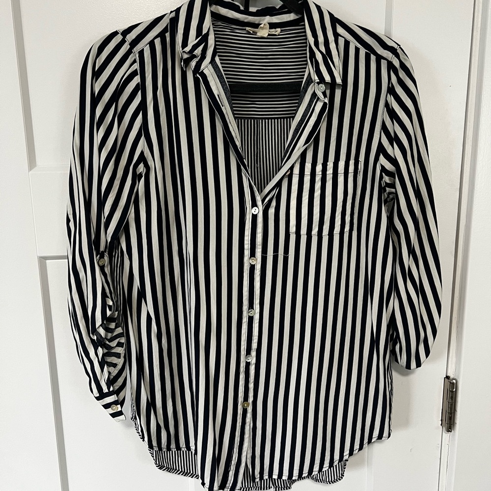 Blouse Navy Blue and white
